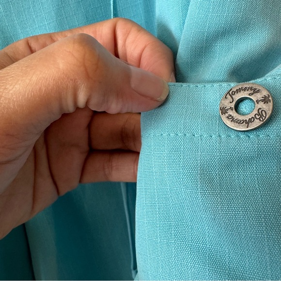 VINTAGE Tommy Bahama 100% Silk Shorts Size 6 Light Blue Resortwear Summer Casual - Picture 6 of 9